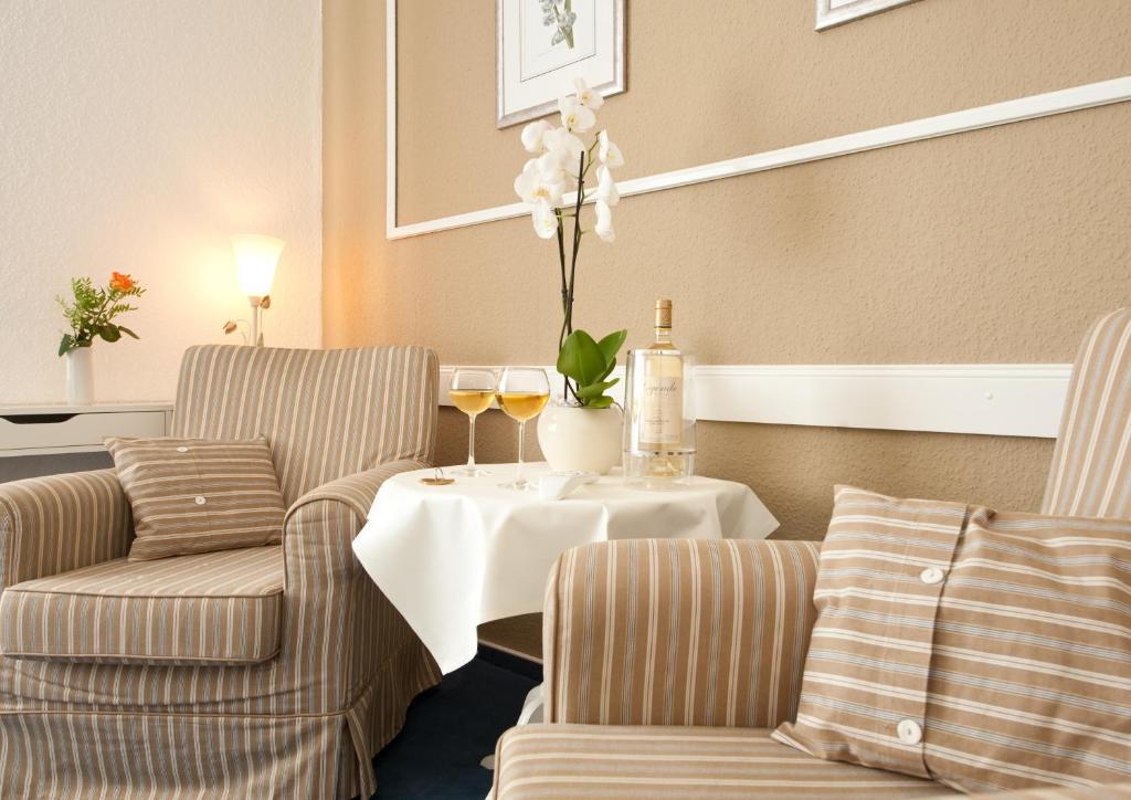 Boutiquehotel Das Haus Am Walde Bad Bevensen Rom bilde